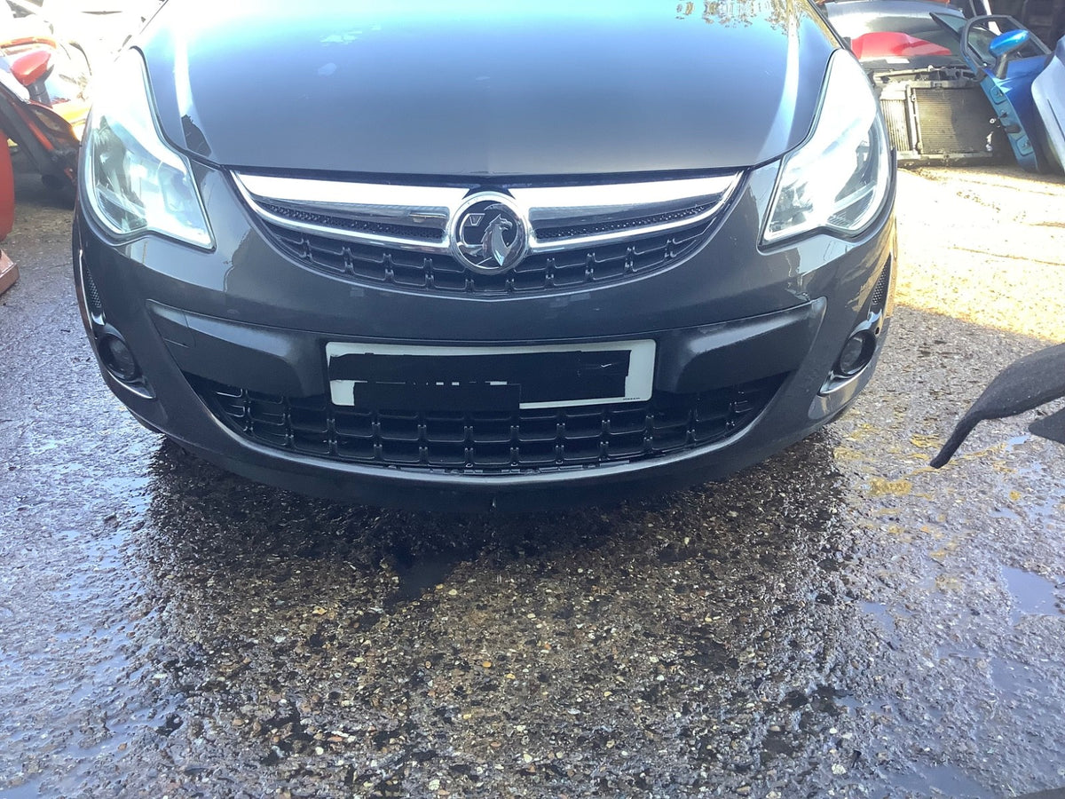 VAUXHALL CORSA D FRONT BUMPER PHAMTOM GREY Z190 3 DOOR  2006-20141