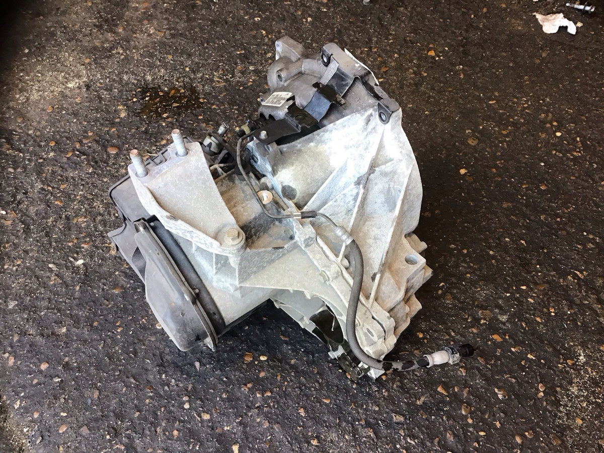 FORD FIESTA MK7 1.25 1.4 PETROL GEARBOX 5 SPEED MANUAL 8A6R7002JN 2009 20139
