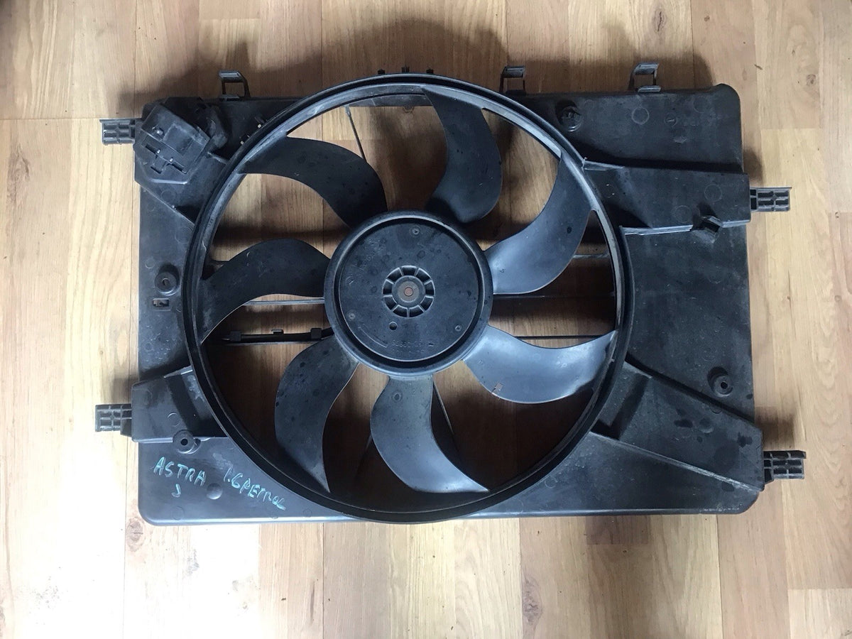 VAUXHALL ASTRA J 1.6 PETROL RADIATOR FAN COWLING 13281777 2010 20150