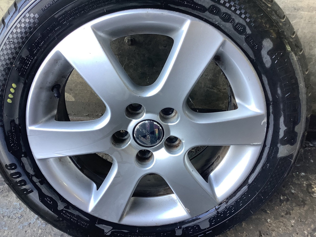 VOLKSWAGEN POLO 9N3 ALLOY WHEEL 15'' 6Q0601025R WITH TYRE 195X55X15 2005 20093