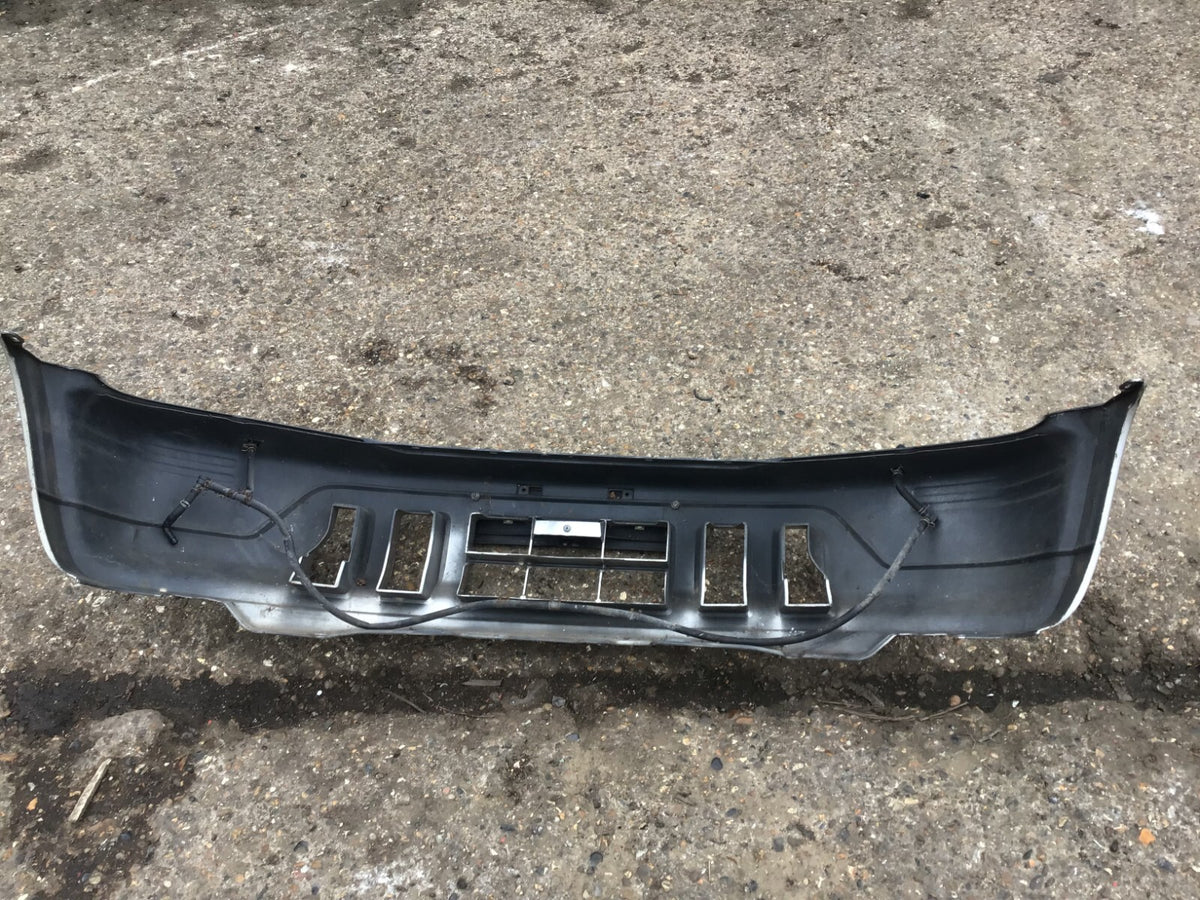 HONDA CR V MK1 FRONT BUMPER IN SILVER 1995 200113