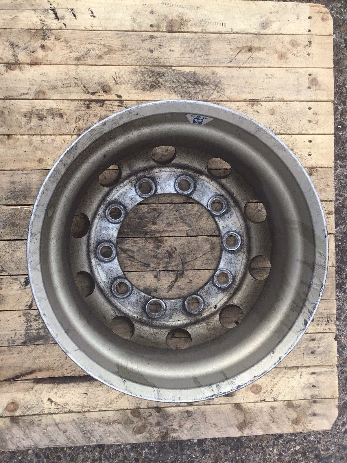 ALCOA 22.5 ALLOY WHEEL 32MM HOLE7