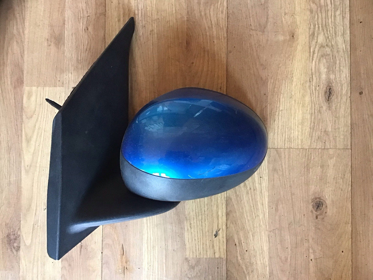 TOYOTA AYGO PASSENGER'S SIDE N/S DOOR MIRROR METALLIC BLUE 87940 0H021 2005 20147