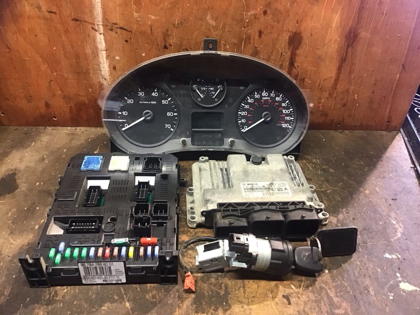 CITROEN DISPATCH EXPERT 1.6 HDI ECU KIT LOCK SET 0281030546,9807885980 07 161