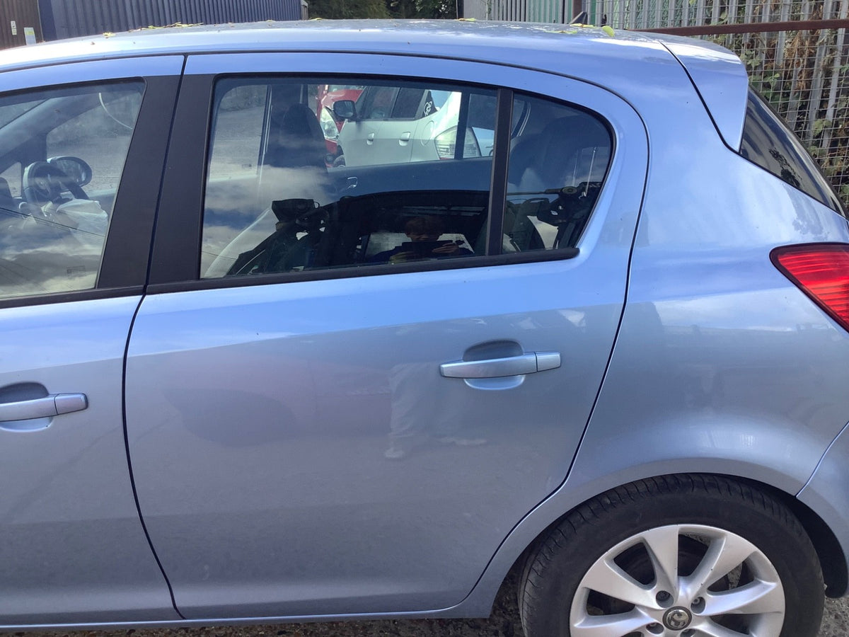 VAUXHALL CORSA D PASSENGER SIDE N/S REAR DOOR CRINAN BLUE Z22R 5 DOOR 2006 20140