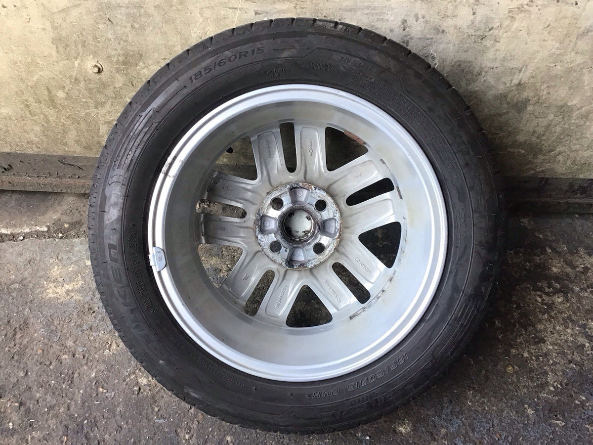 TOYOTA YARIS MK2 ALLOY WHEEL 15'' PZ406 B0675 ZC WITH TYRE 185X60X15 2006 201110