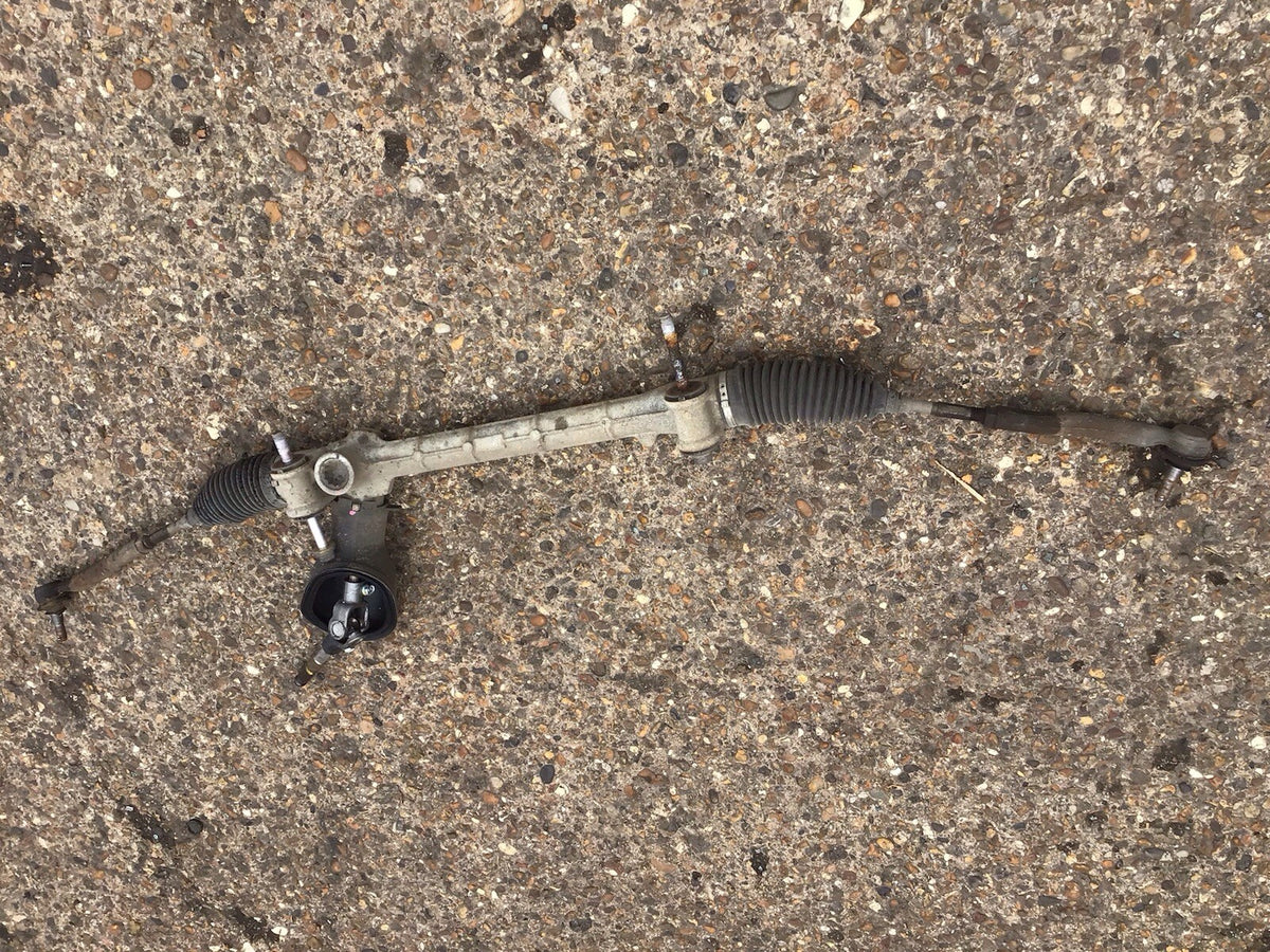 TOYOTA YARIS MK2 1.3 PETROL MANUAL STEERING RACK 2006 20118