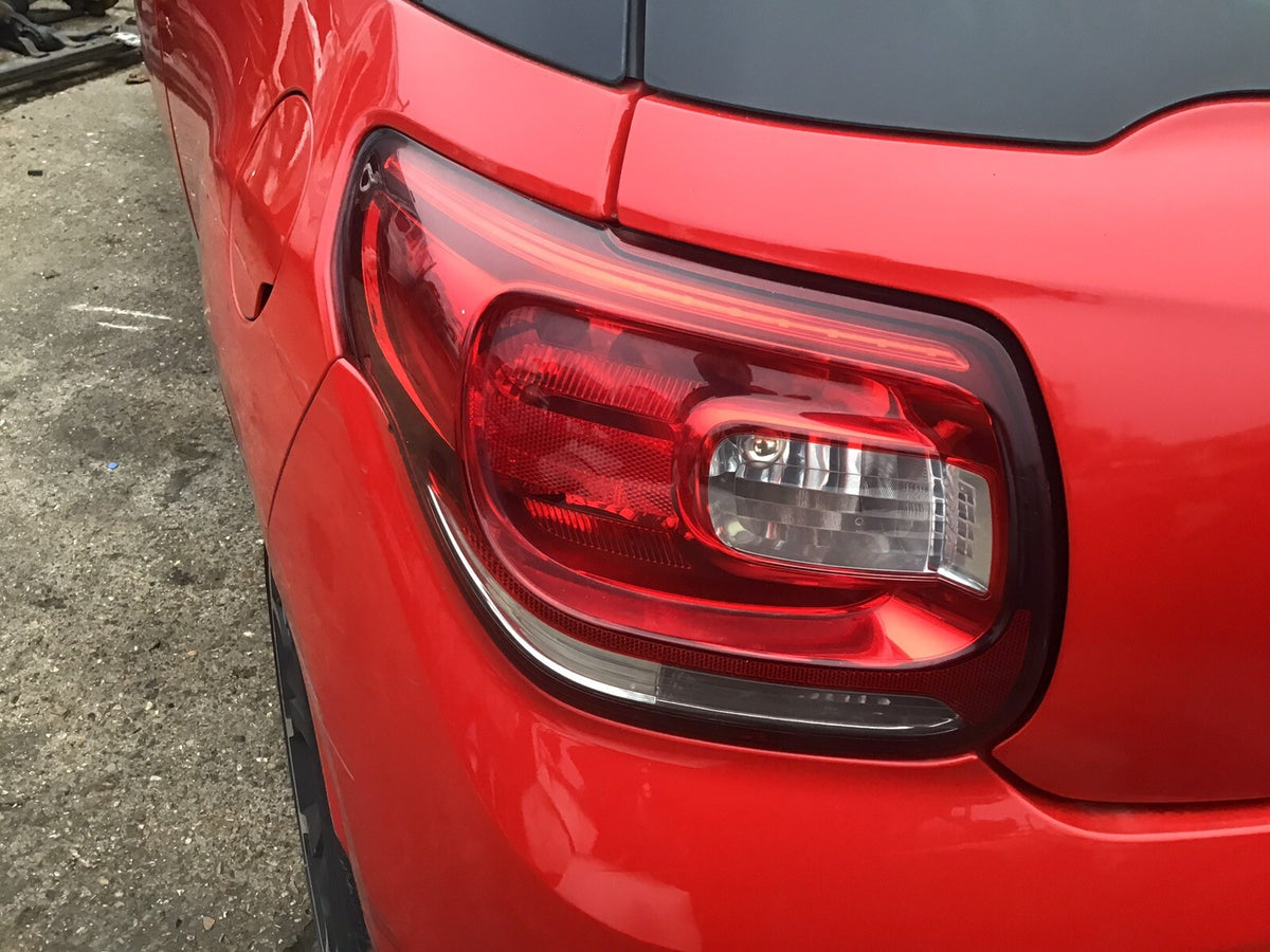 CITROEN DS3 PASSENGER'S SIDE N/S REAR LIGHT 9683116380 2010 20150