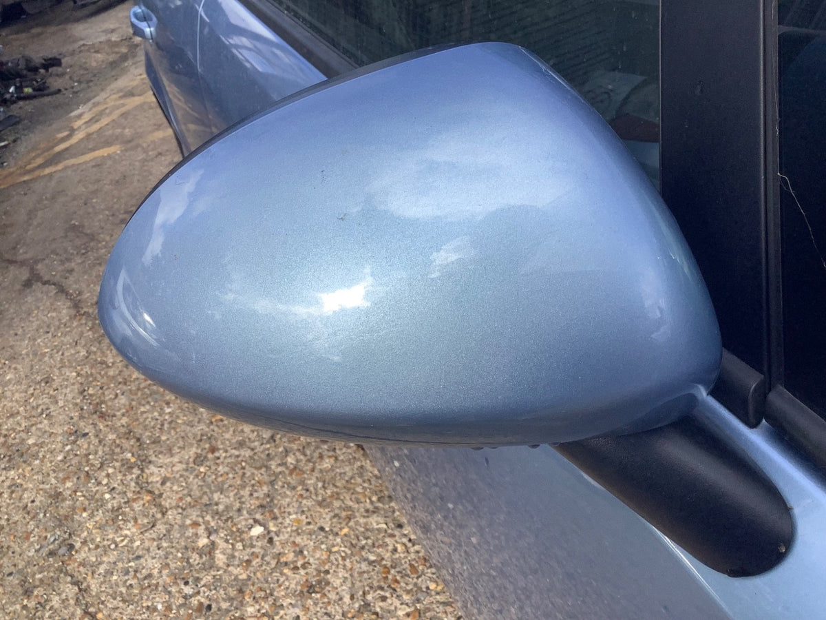 VAUXHALL CORSA D DRIVERS SIDE O/S WING MIRROR CRINAN BLUE Z22R 2006 20145