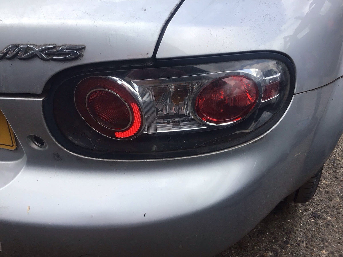 MAZDA MX5 MK3 DRIVER'S SIDE REAR LIGHT REAR LIGHT CLUSTER  2005 20082