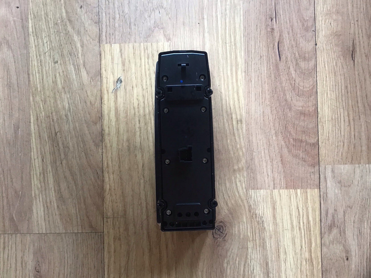 MERCEDES C CLASS W204 DRIVERS DOOR WINDOW SWITCH A2048703558 2008 20113
