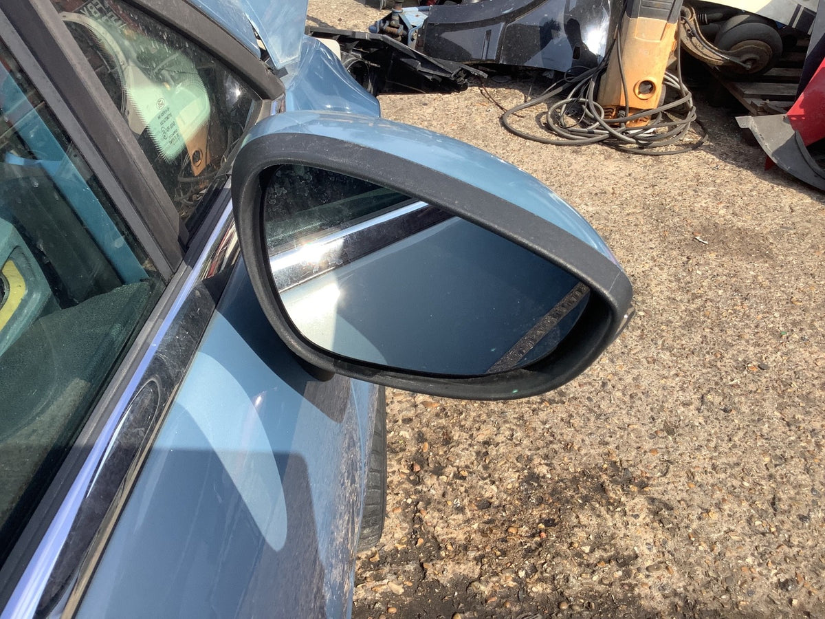FORD FIESTA MK7 DRIVERS SIDE O/S DOOR MIRROR IN AVALON 2009 20123
