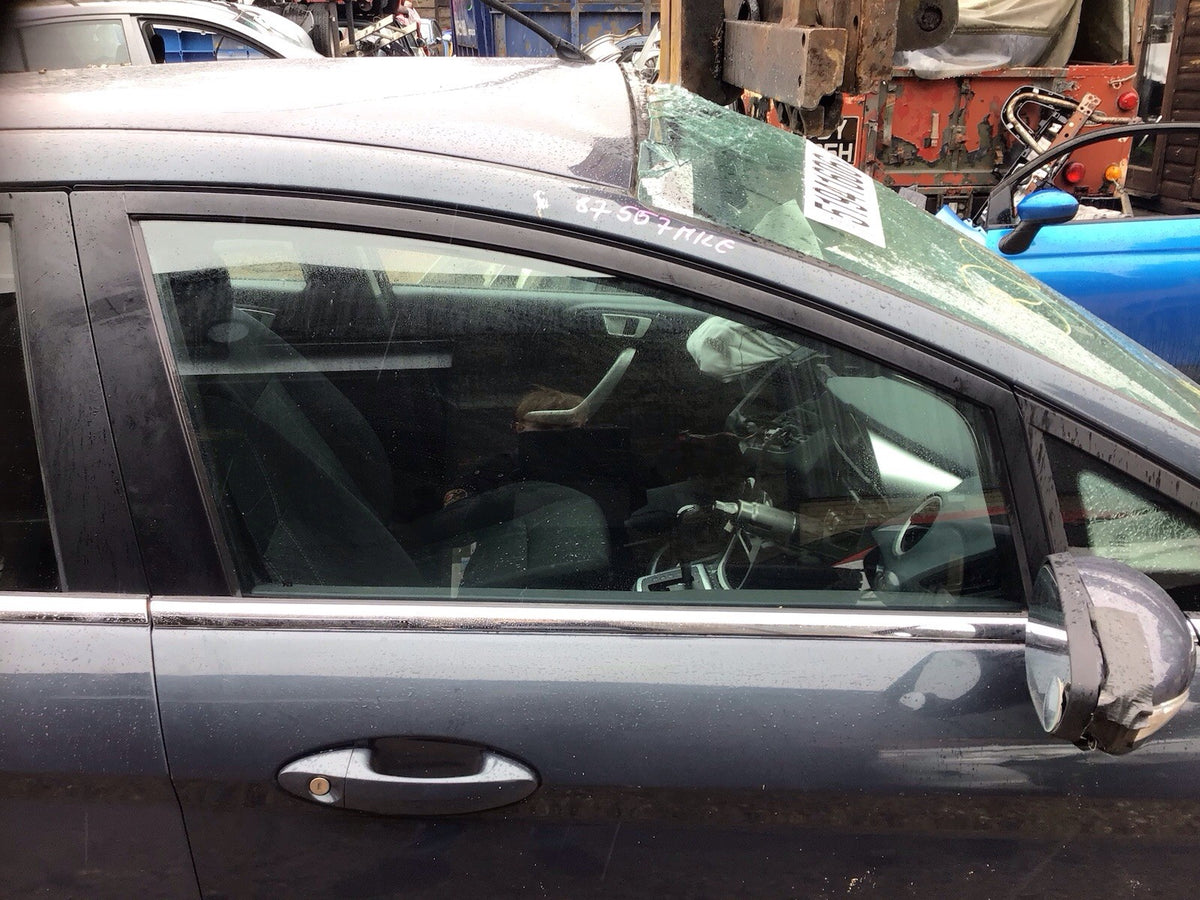 FORD FIESTA MK7 DRIVER'S SIDE O/S FRONT DOOR WINDOW GLASS 5 DOOR 2008 20172