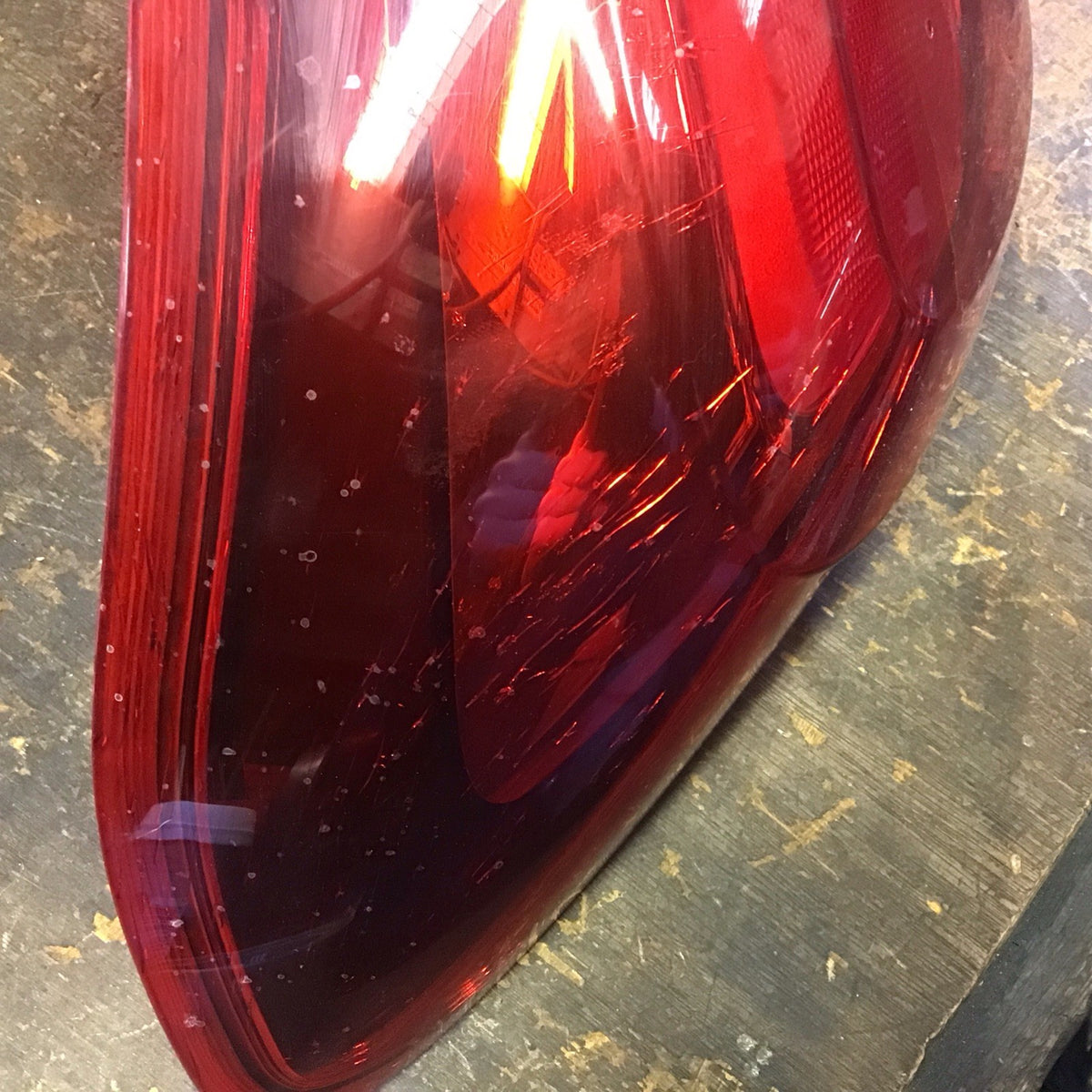 VAUXHALL CORSA E PASSENGERS SIDE N/S REAR LIGHT 13428455 2014 20205