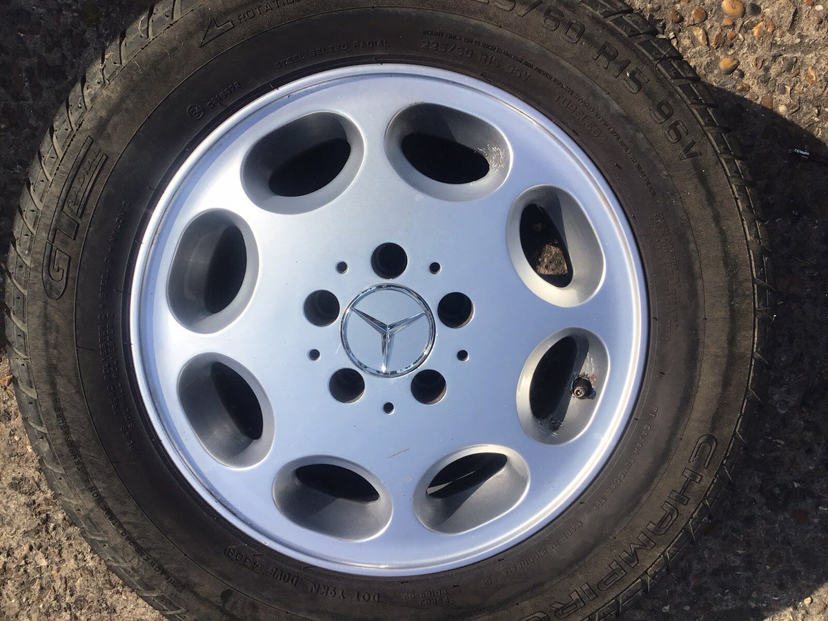 MERCEDES S CLASS W126 ALLOY WHEEL 15'' TYRE 8 HOLE 225X60X15 1980 19912