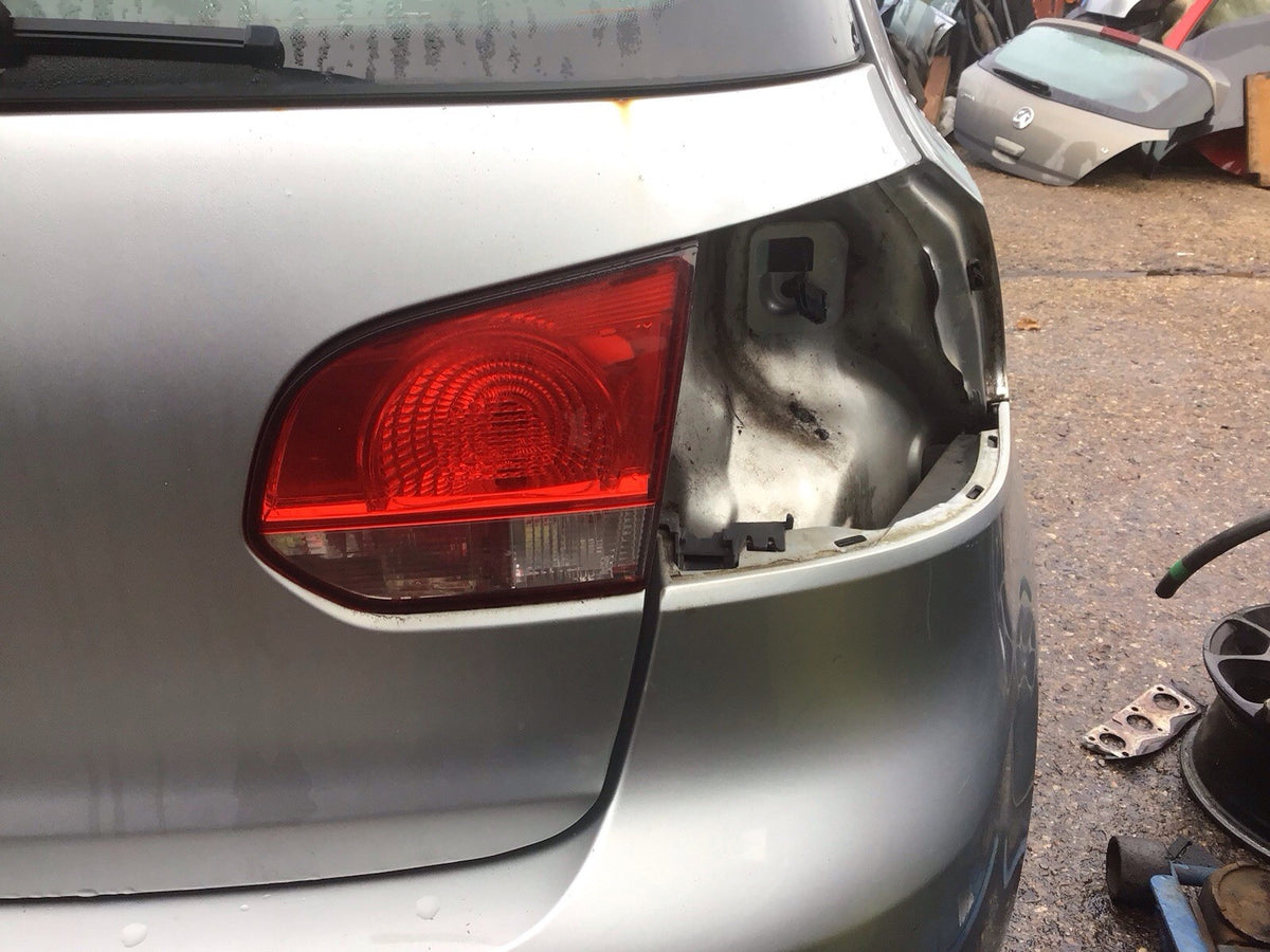 VOLKSWAGEN GOLF MK6 DRIVER'S SIDE O/S INNER REAR LIGHT 2009 20122