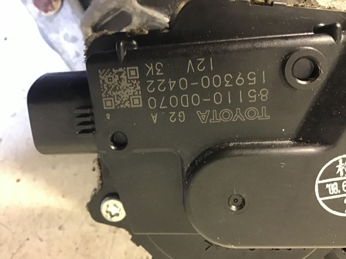 TOYOTA YARIS MK2 FRONT WIPER MOTOR LINKAGE 85110 0D070 2006 20116