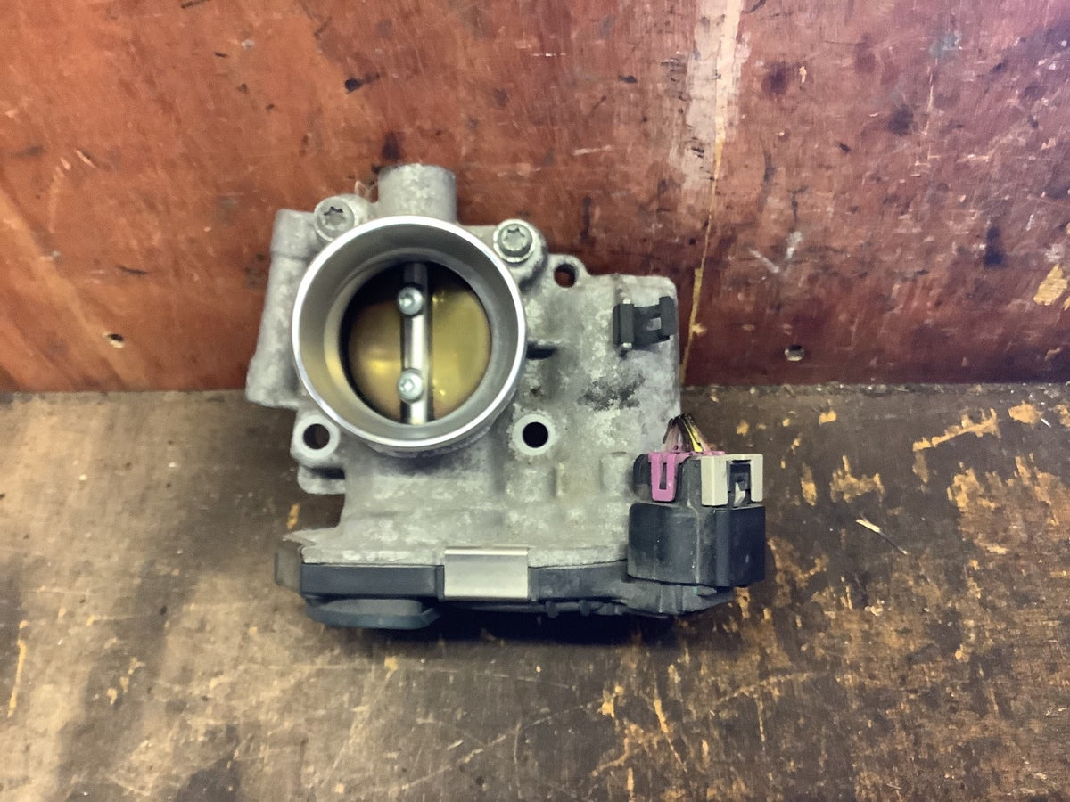 VAUXHALL CORSA E 1.4 PETROL THROTTLE BODY 55562270 2015 20191