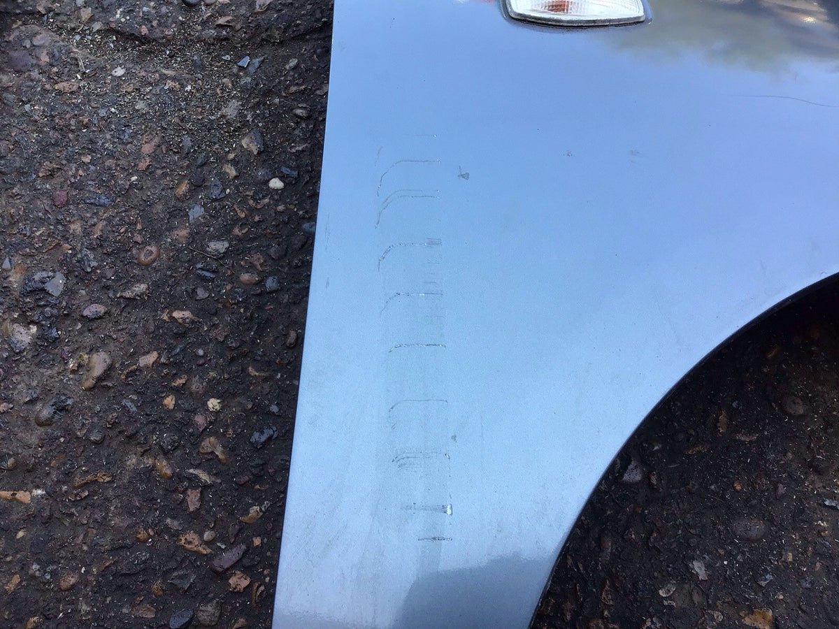 HYUNDAI i10 MK1 DRIVERS SIDE O/S WING OYSTER GREY PAINT CODE ML 2008 20114