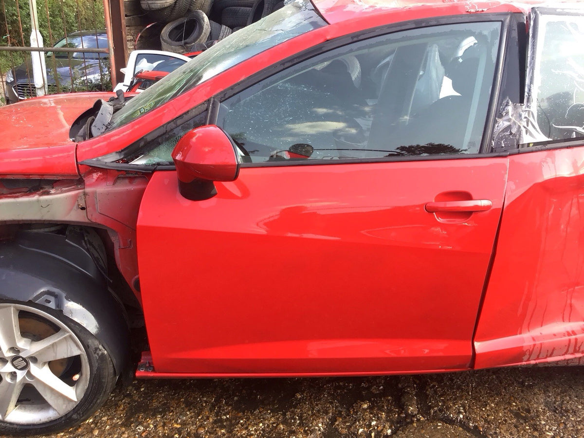 SEAT IBIZA 6J PASSENGER'S SIDE N/S FRONT DOOR EMOCION RED LS3H 5 DOOR 2008 20170
