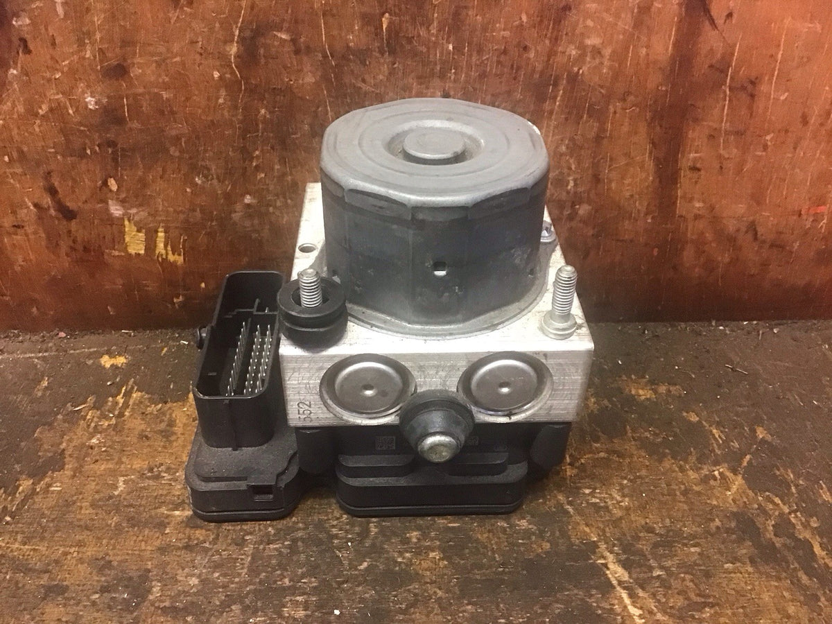 VAUXHALL ADAM ABS PUMP MODULE  13436725 2012 20191