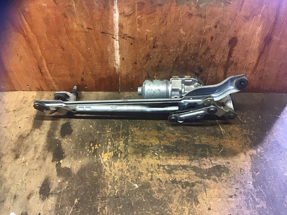 VW GOLF MK7 FRONT WIPER MOTOR 5G2955023C 2013 20174