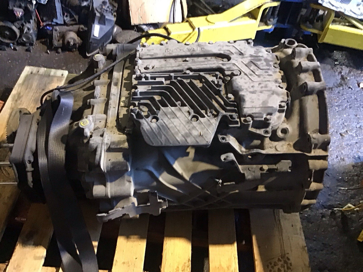 MAN TGX GEARBOX 81.32004 6407 TRAXTON 12.TX2620TD 1358001030 514000 KILOMETERS4