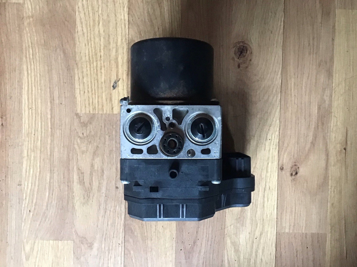LEXUS IS220D ABS PUMP MODULE 89541 53240 2008 20124