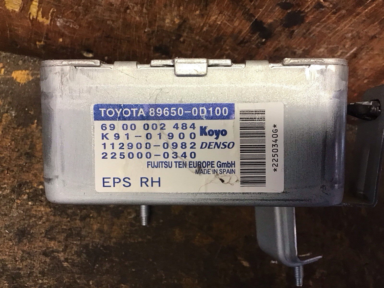 TOYOTA YARIS MK2 POWER STEERING ECU MODULE 89650 0D100 2006 20101