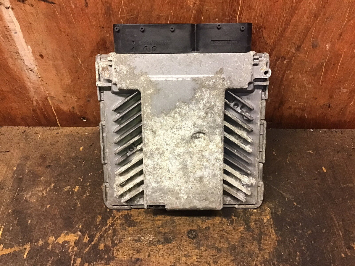 VOLKSWAGEN PASSAT 2.0 TDI ECU KIT 03G906018AS 2005 20101
