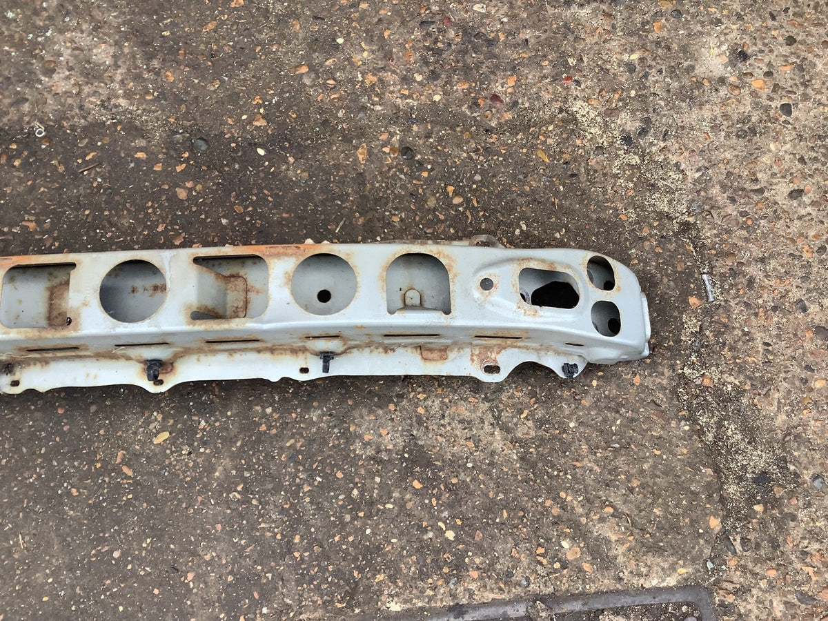 TOYOTA YARIS MK2 FRONT SUPPORT BAR CRASH BAR 2007 20115