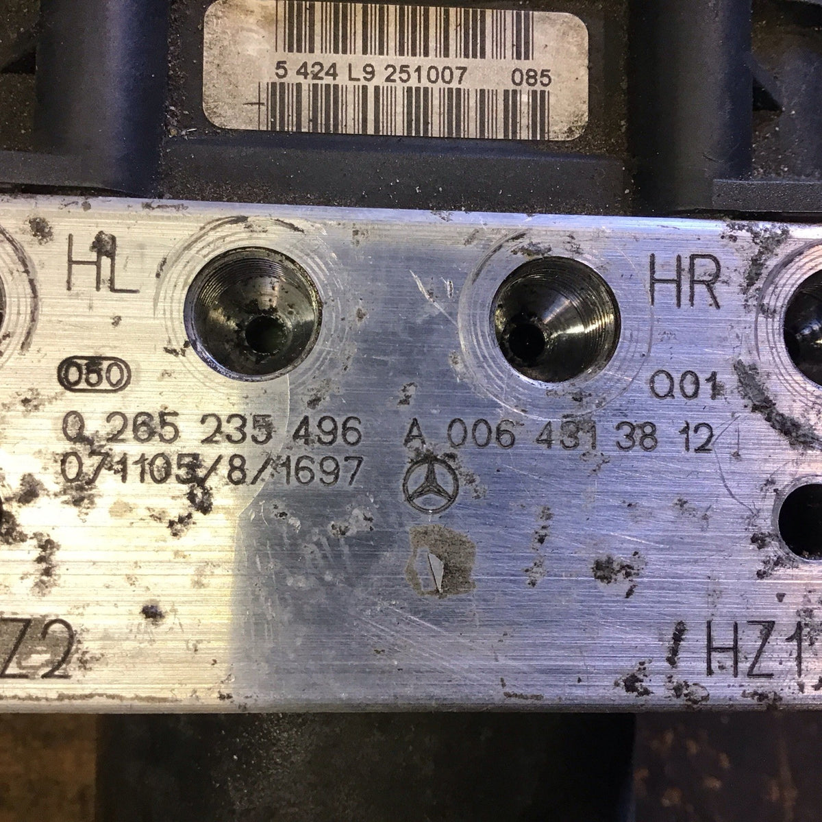 MERCEDES A CLASS W169 ABS PUMP MODULE 0265235496 A0064313812 2005 20126