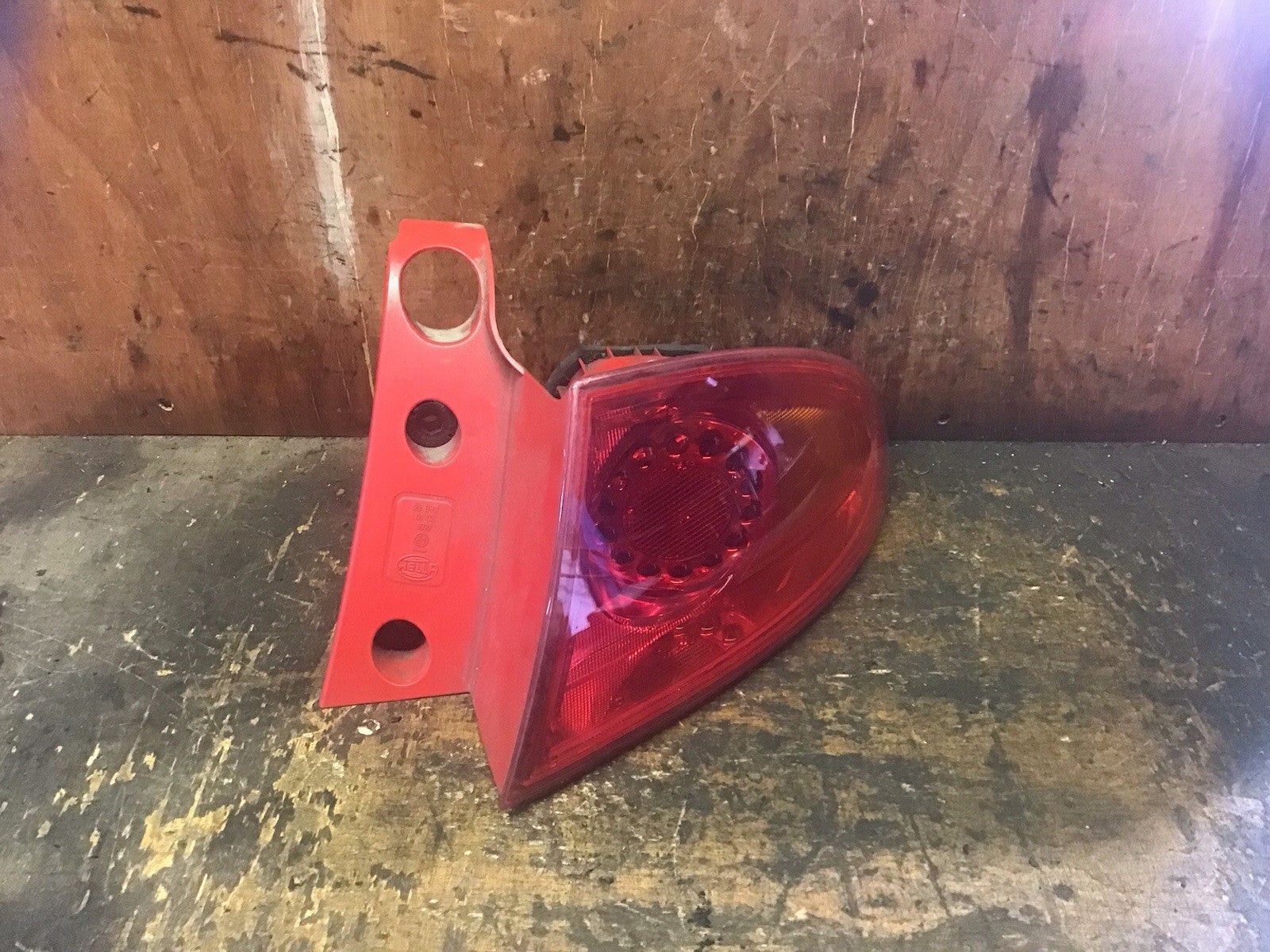 SEAT LEON MK2 DRIVER'S SIDE O/S REAR LIGHT  1P094509E 2009 20120