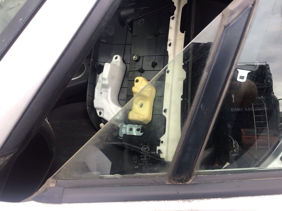 MAZDA MX5 PASSENGER'S N/S SIDE DOOR QUARTER WINDOW GLASS  2005 20142