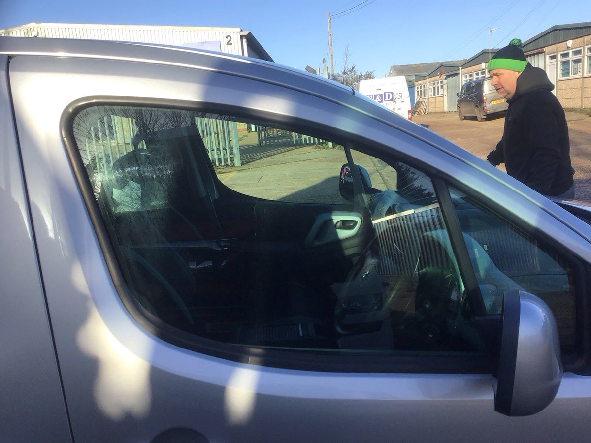 CITROEN BERLINGO MULTISPACE DRIVER'S SIDE O/S WINDOW GLASS WINDOW 2009 20153