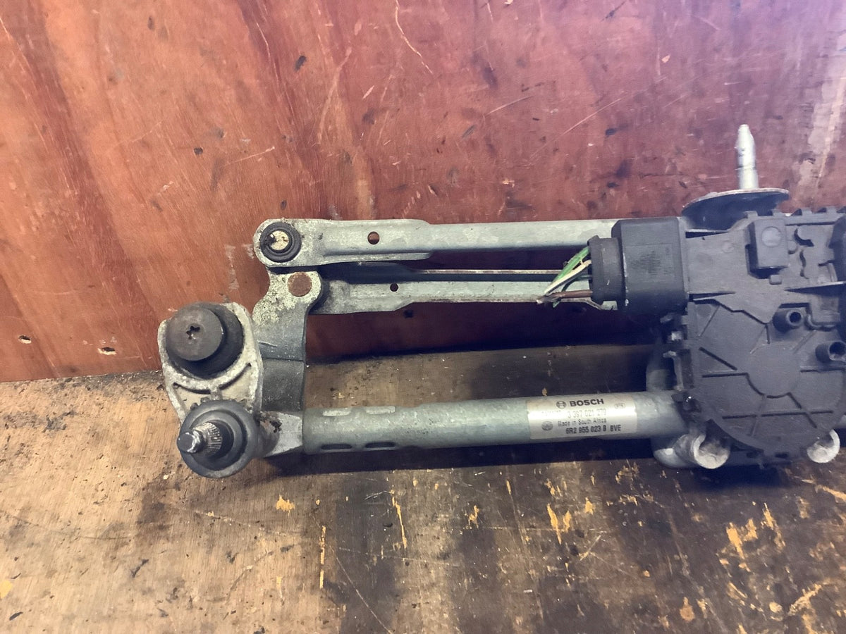 VOLKSWAGEN POLO 6R FRONT  WIPER MOTOR 6R2955023A 2009 20172