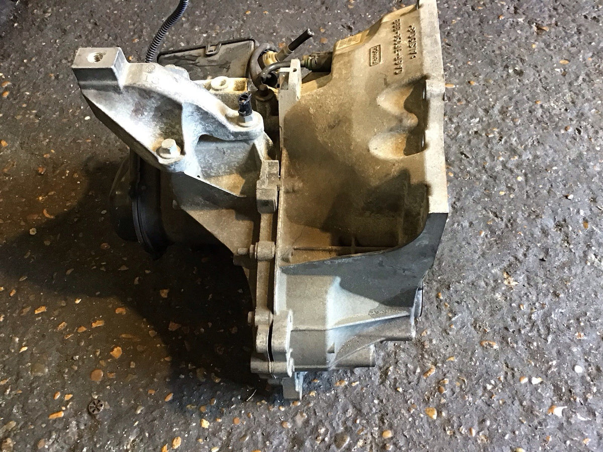 FORD FOCUS MK3 1.0 PETROL GEARBOX 5 SPEED MANUAL CV6R 7002 BBD 2011 20153