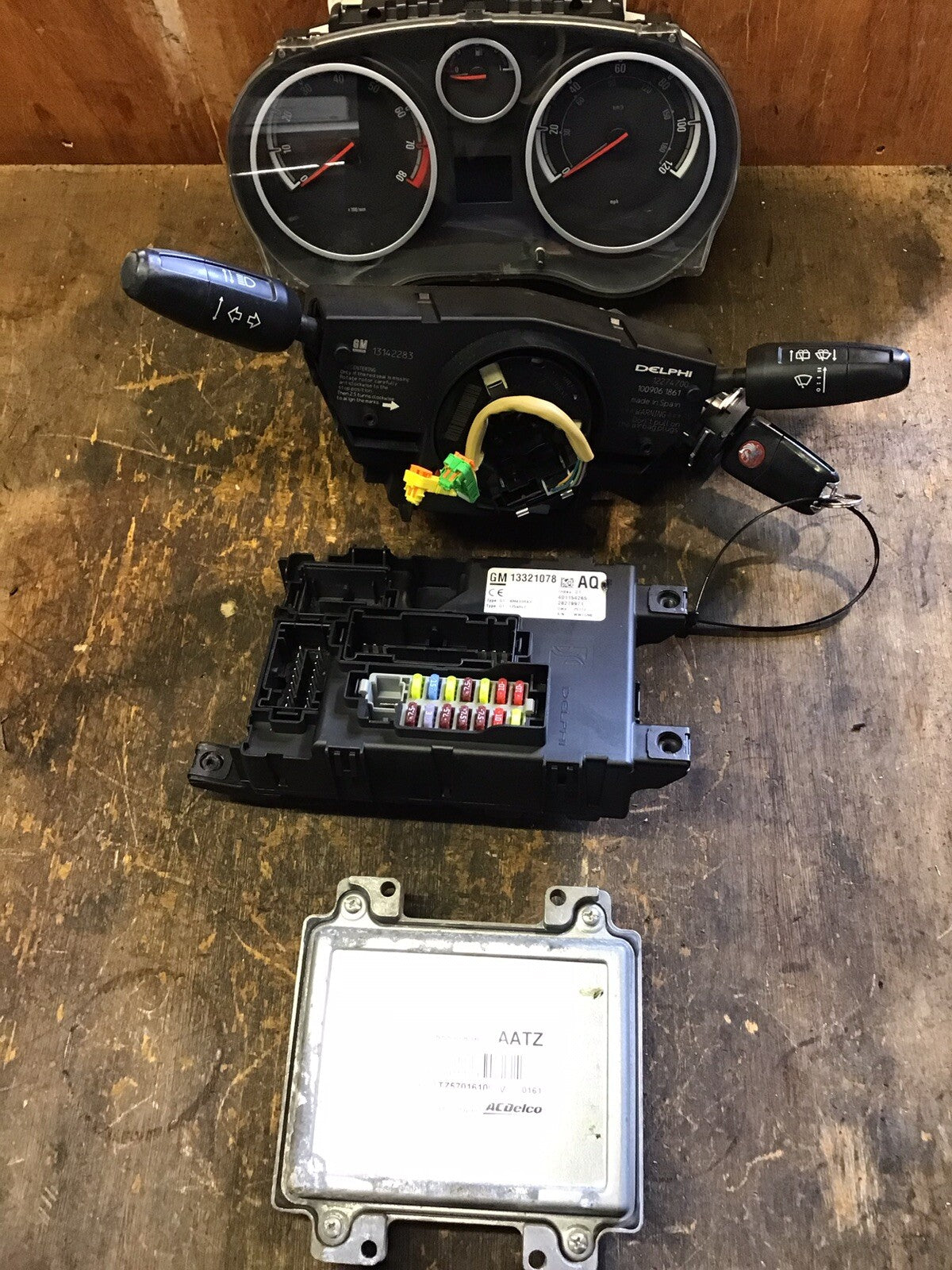 VAUXHALL CORSA D 1.2 PETROL ECU KIT 55577836 AATZ A12XER 2010 20140