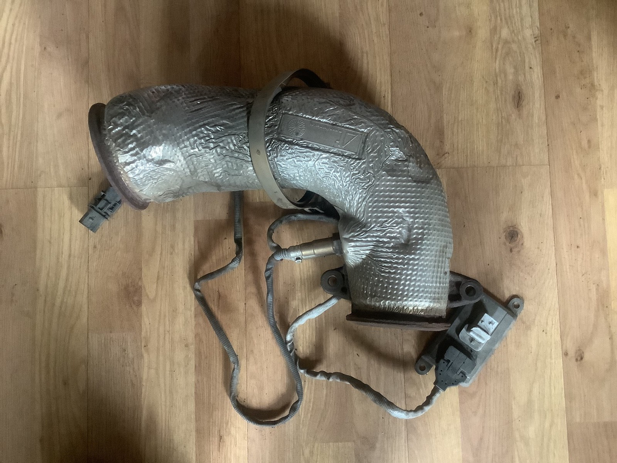 MAN TGX EXHAUST PIPE AND NOX SENSOR 51154080019 2015 20201