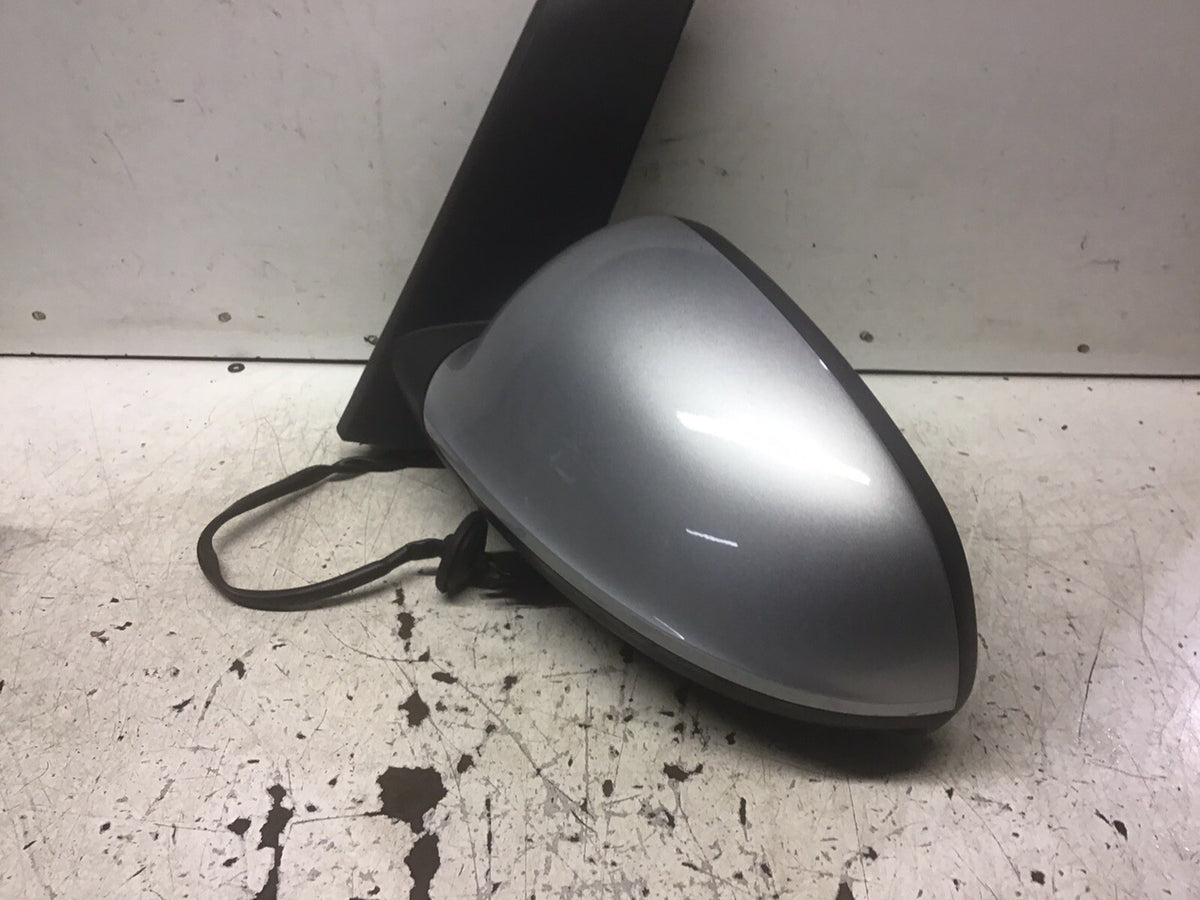 VAUXHALL ASTRA J PASSENGER SIDE DOOR MIRROR SOVERIGN SILVER GAN 176  2009 20153