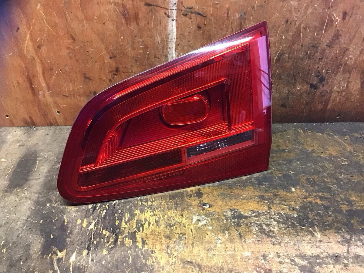 VOLKSWAGEN SHARAN MK2 DRIVER'S SIDE O/S INNER REAR LIGHT 7N0945094G 2010 20232