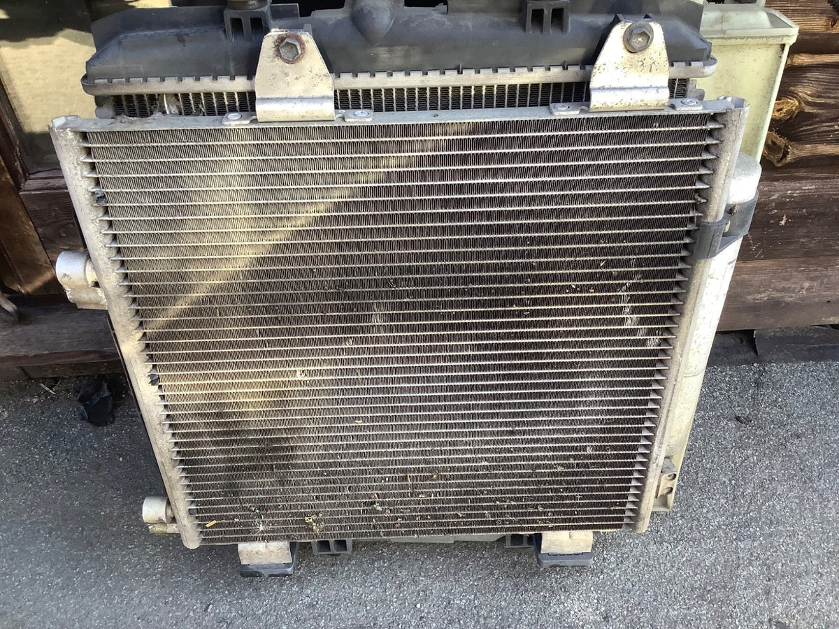PEUGEOT 107 1.0 PETROL RADIATOR RAD PACK 16360 0Q020 00 2005 20142
