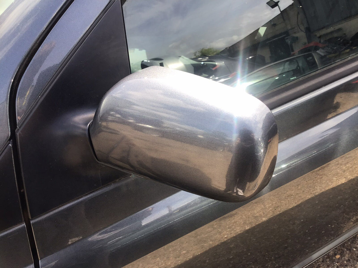 TOYOTA YARIS MK1 PASSENGER'S SIDE N/S DOOR MIRROR GREYISH BLUE 8S5 2001 20060