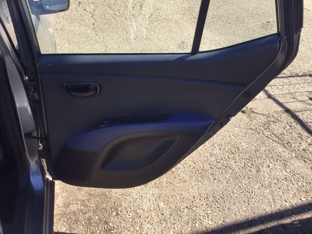 HYUNDAI i10 MK1 O/S DRIVERS SIDE REAR DOOR OYSTER GREY ML 2008 20115