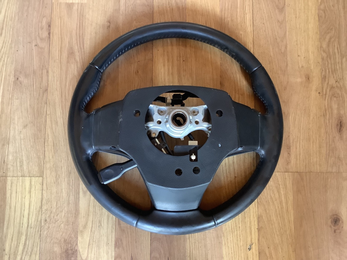 TOYOTA VERSO MK2 DRIVERS SIDE STEERING WHEEL 45100 05A00 2013 20187