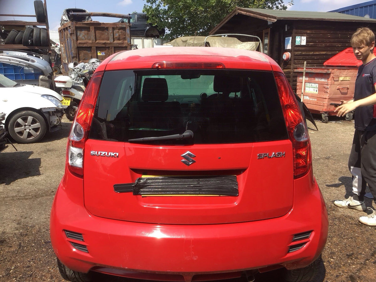 SUZUKI SPLASH TAILGATE IN BLAZE RED ZCFB 2008 20140