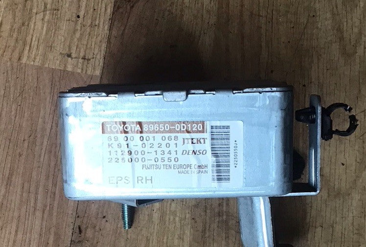 TOYOTA YARIS MK2 POWER STEERING ECU MODULE 89650 0D120 2006 20119