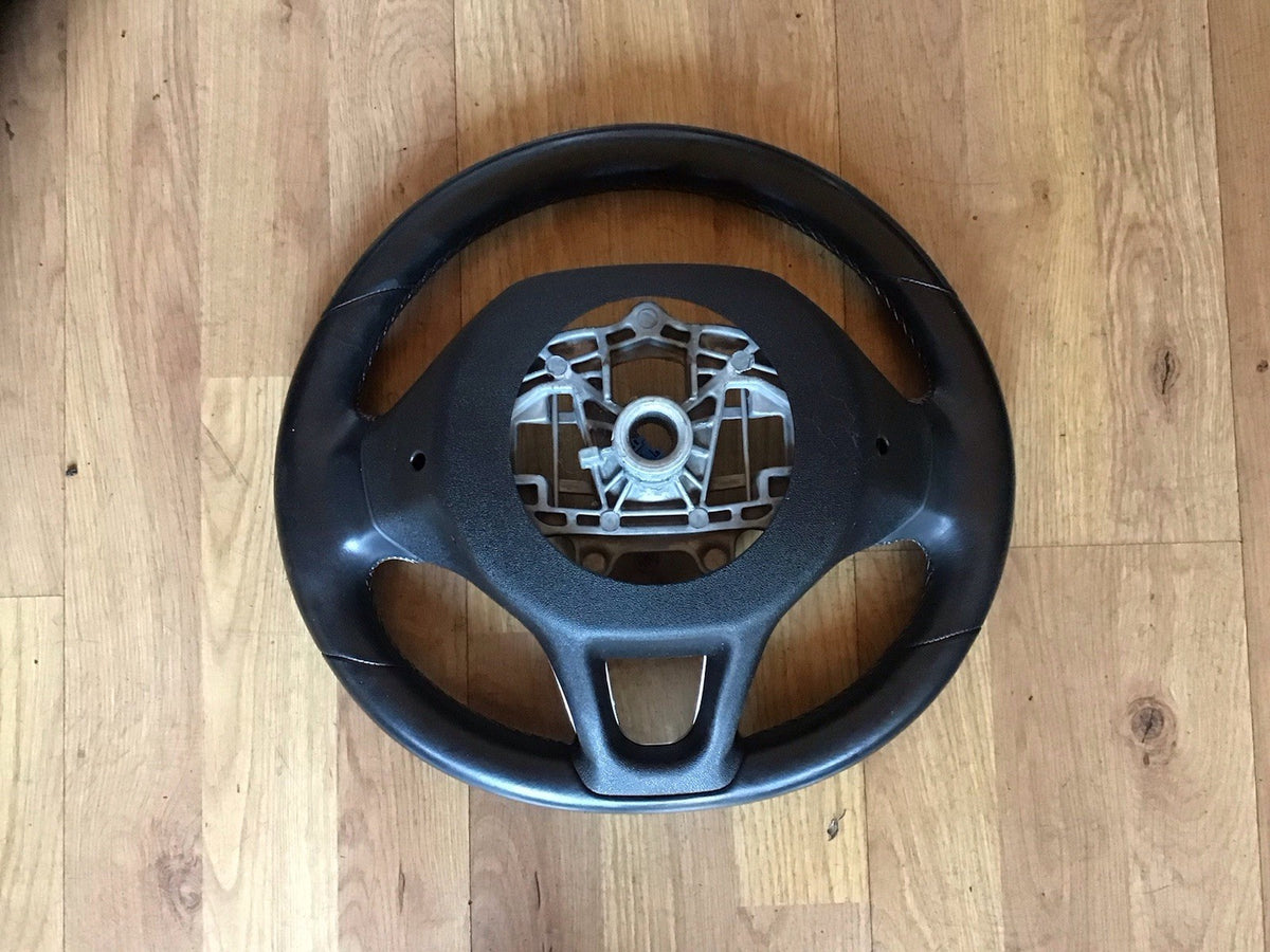 PEUGEOT 208 DRIVERS STEERING WHEEL 619138200C 2012 20206