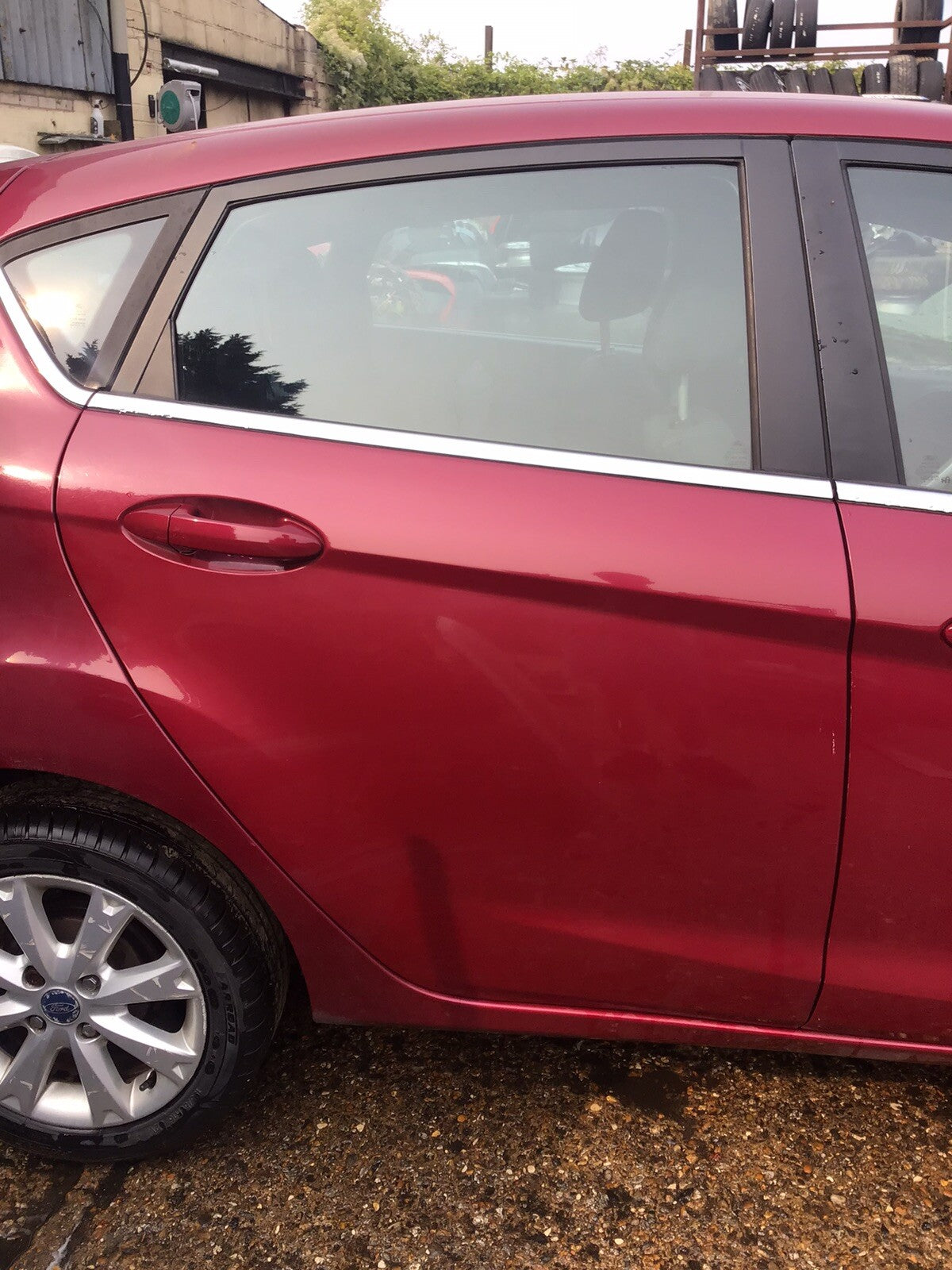 FORD FIESTA MK7 DRIVER'S SIDE O/S REAR DOOR M9 HOT MAGENTA 2008 20170