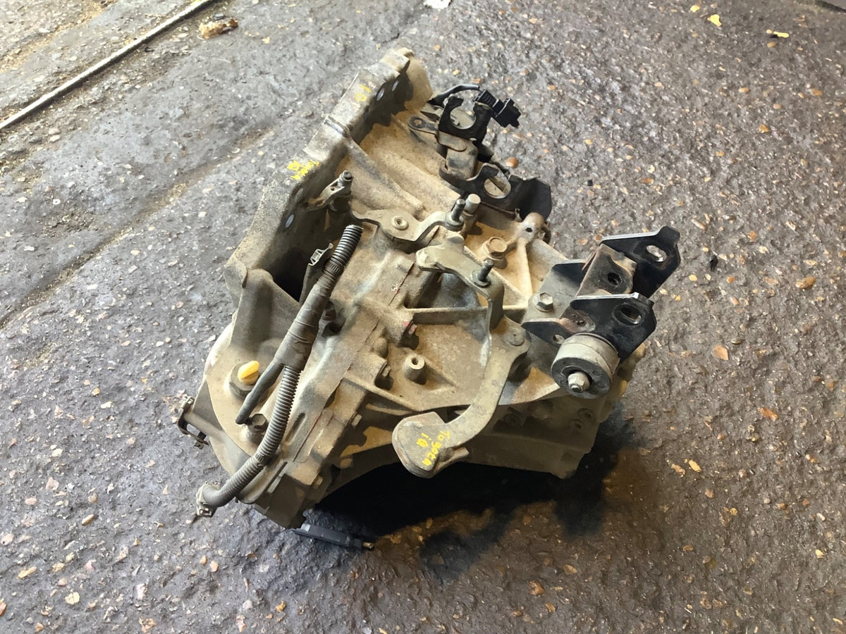 TOYOTA IQ 1.0 PETROL GEARBOX  MANUAL 31000 2009 20146